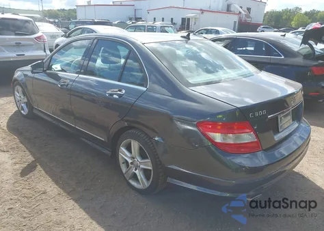 2010 Mercedes-Benz C 300 Luxury 4Matic/Sport 4Matic from USA, damaged, VIN WDDGF8BB3AF427154